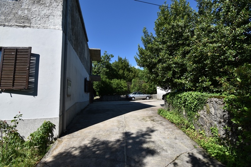 Ház Rijeka környékén, a Kvarner-öböl északi részén, Horvátországban.