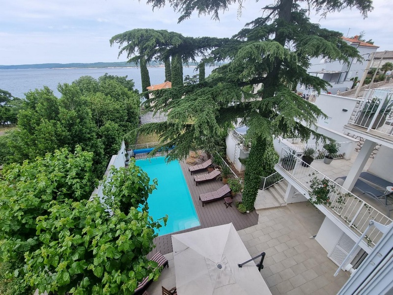 Villa a tengerpart közelében Crikvenicában, Horvátországban eladó - Panorama Scouting.