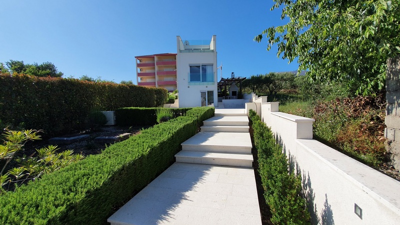 Vásároljon villát Dalmáciában - Panorama Scouting.