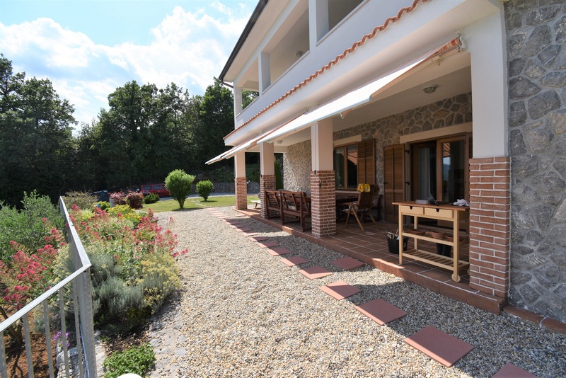 A H1785 villa külseje Horvátországban - Panorama Scouting Ingatlan.