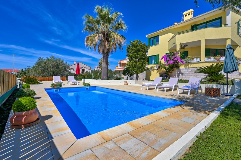 Eladó ház medencével Zadarban, Dalmáciában - Panorama Scouting.