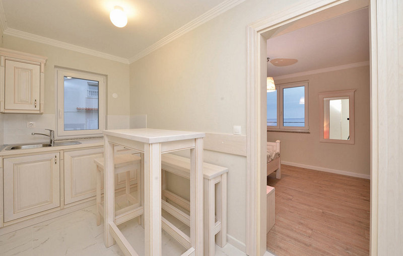 Belső minőségi berendezéssel: konyha