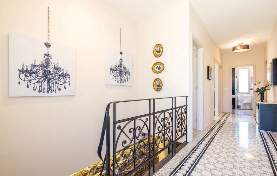 A H1461 villa fürdőszobája Horvátországban, Opatija régióban.