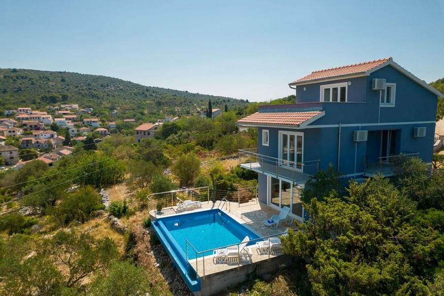 Ház vásárlás Horvátországban, Közép-Dalmáciában, Ciovo Trogir szigetén - Panorama Scouting Immobilien H2083, vételár: 440 000 EUR - 3. kép