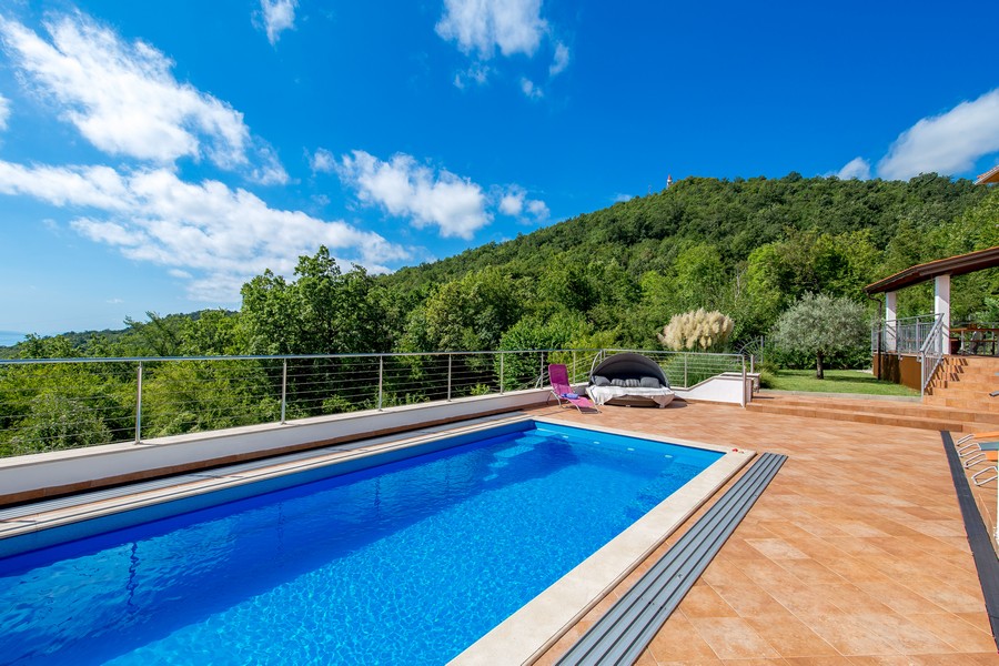 Ingatlan Opatija - Panoráma cserkészet.