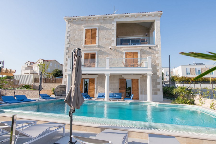 Vásároljon tengerre néző ingatlant Horvátországban - Panorama Scouting H2247, Észak-Dalmácia, Primosten / Rogoznica.