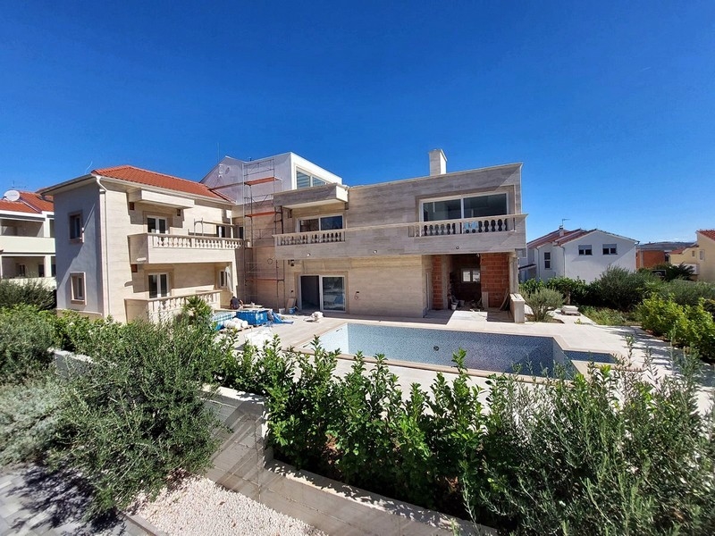 Luxusvilla vásárlása Horvátországban, Észak-Dalmáciában, Vodice - Panorama Scouting Immobilien H2296, vételár: 1 600 000 EUR - 5. kép