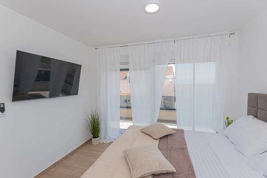 Ház vásárlás Horvátországban, Észak-Dalmáciában, Sibenikben - Panorama Scouting Immobilien H2316, vételár: 385 000 EUR - 7. kép