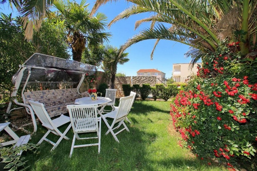 11 hálószoba, 10 fürdőszoba