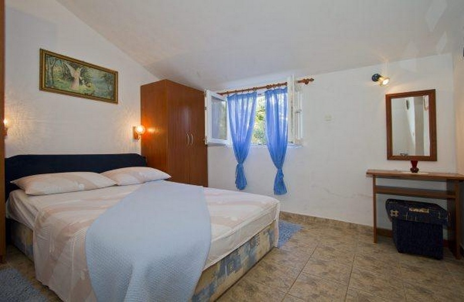 Kétágyas hálószoba - Ház Horvátországban H2432.