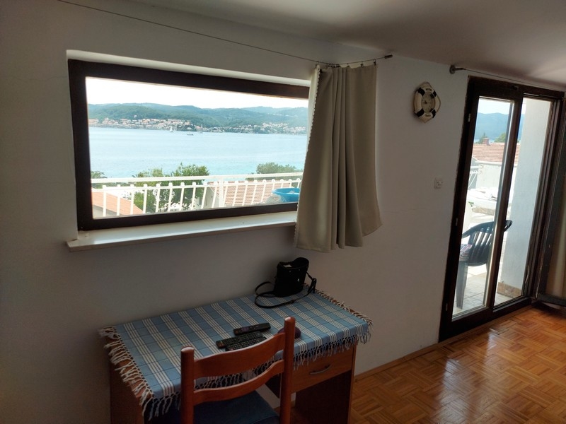 Bútorozott lakások