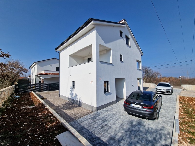 A H2528 ingatlan külső nézete, Krk szigete, Horvátország - Panorama Scouting.