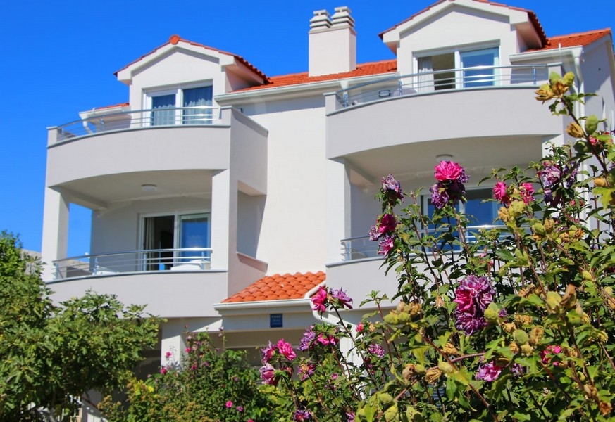 Vásároljon apartmanházat Horvátországban - Panorama Scouting H2547.