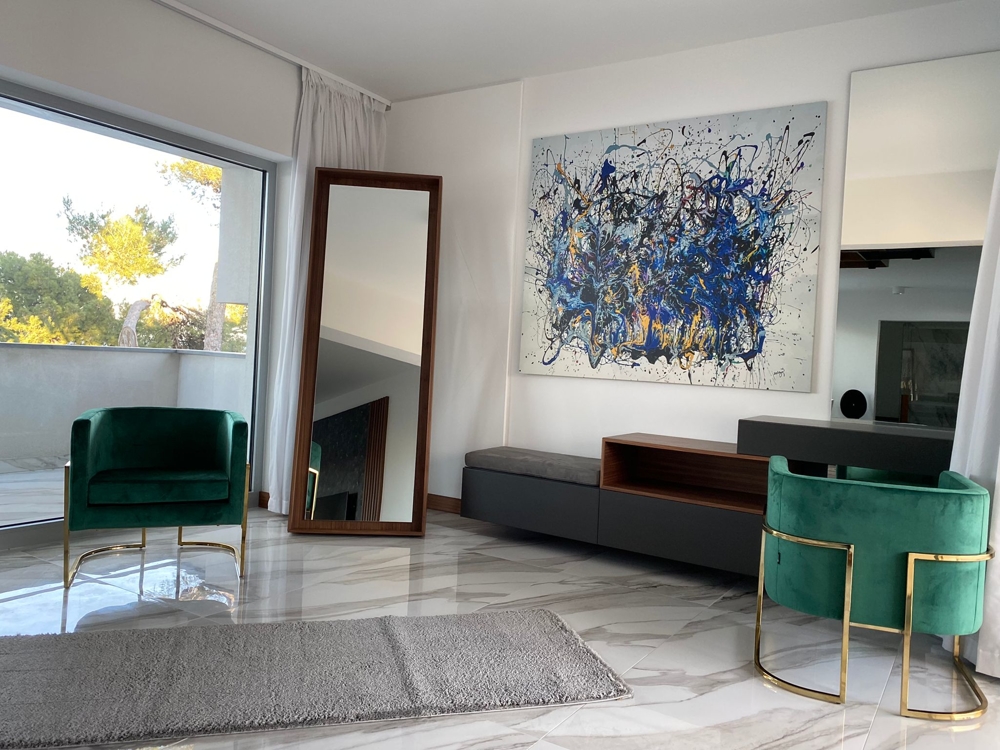 Vásároljon minőségi berendezésű villát