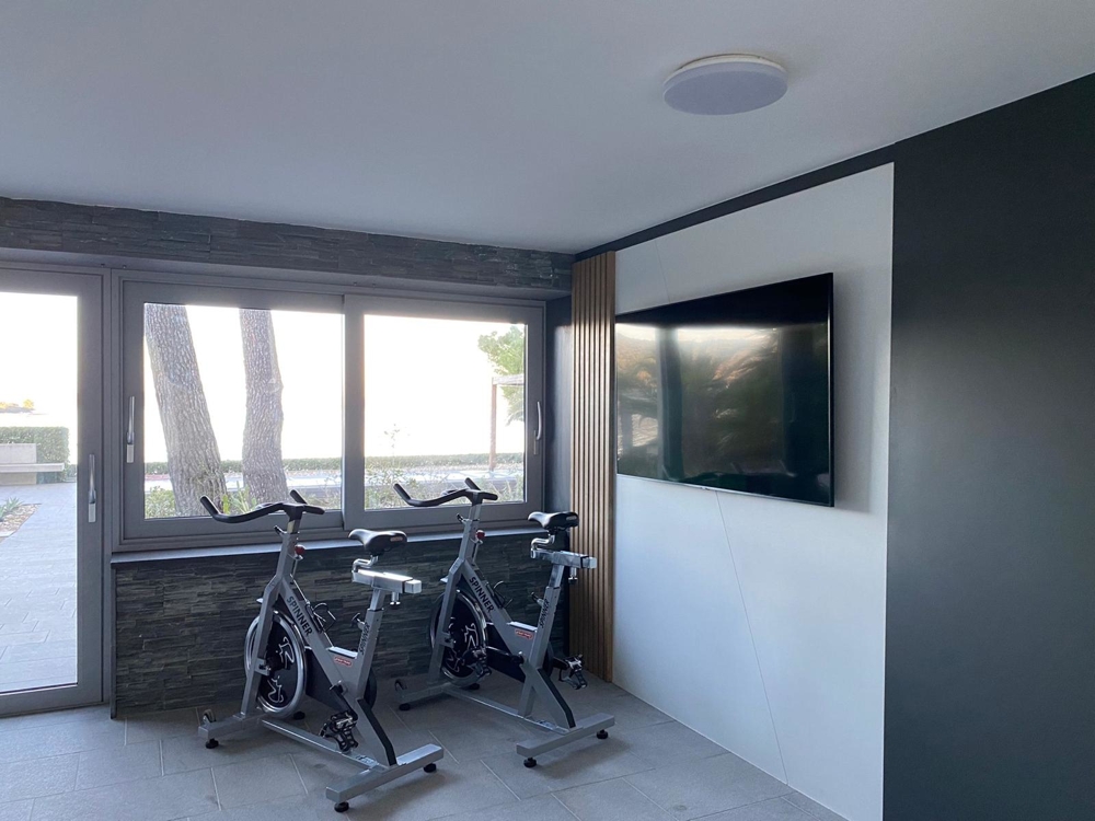 Fitness terem felszerelésekkel