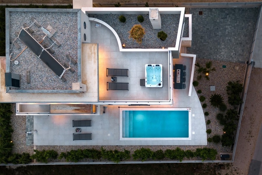 H2589 ingatlan Horvátországban – madártávlatból.