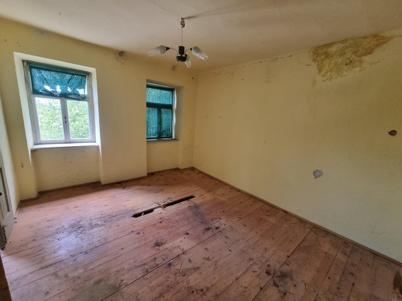 Családi ház potenciállal