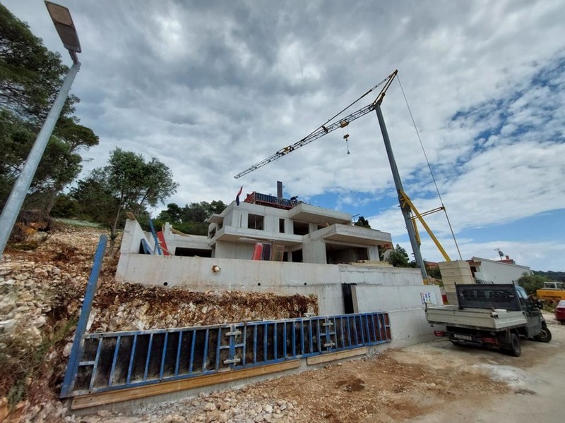 Vásárolni héjában vagy kulcsrakészen