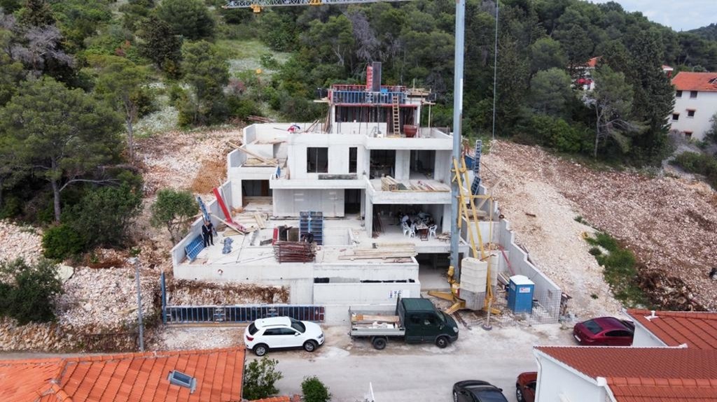 Jelenlegi építési fázis