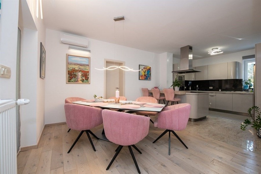 Teljesen felszerelt konyha