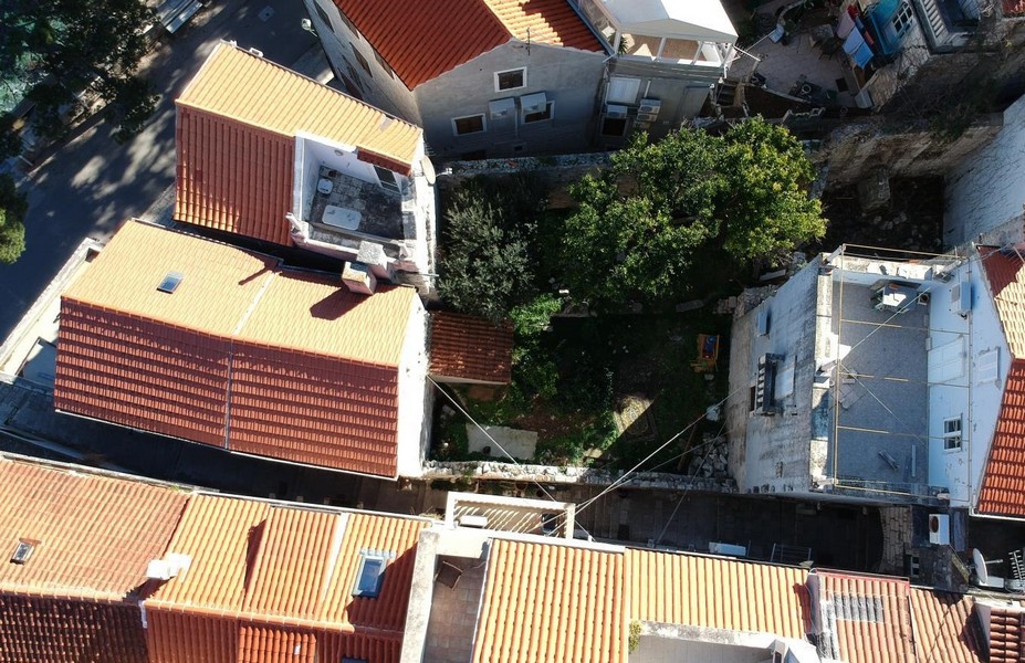 Ingatlan a horvátországi Korcula városközpontjában - Panorama Scouting.