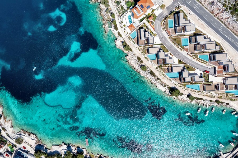 Villa egy gyönyörű öbölben Primostenben - Panorama Scouting