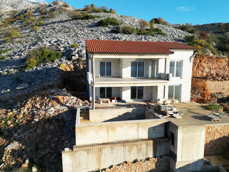 Egy stílusos családi ház új építése Horvátországban tengerre néző kilátással