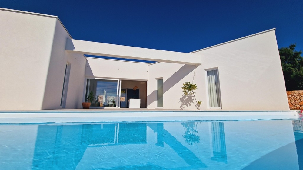 Horvátországi ingatlan - Panorama Scouting H3397: vásároljon egy modern villát Krk szigetén.