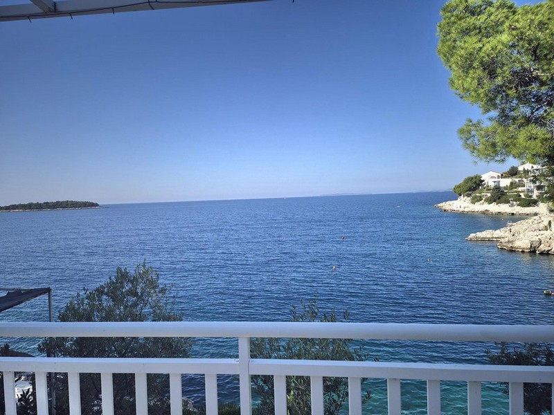 Tengerparti ház eladó Horvátországban - Panoráma cserkészet.