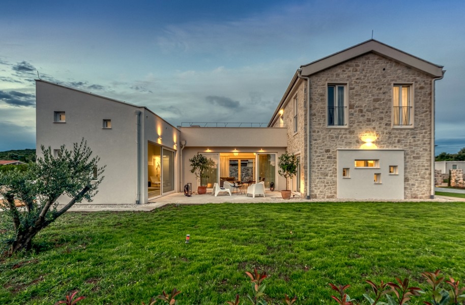 Vásároljon mediterrán villát Horvátországban - Panorama Scouting H3587.