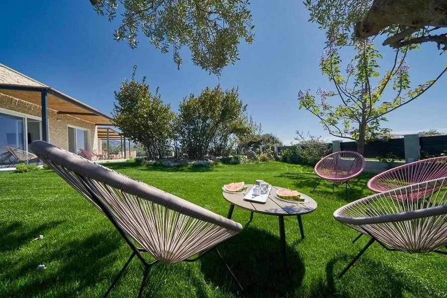 Vásároljon mediterrán villát a Split régióban, Horvátországban - Panorama Scouting.