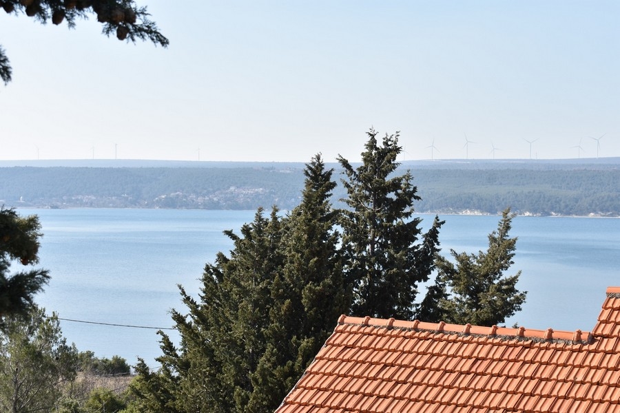 Tengerre néző ház H3598 Zadar régióban, Horvátország.