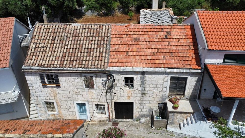 Vásároljon egy régi kőházat felújításra Horvátországban - Panorama Scouting.