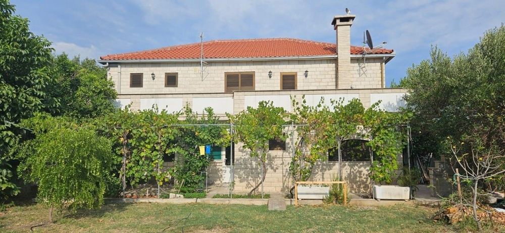 Vásároljon házat Horvátországban - H3603 mediterrán stílusban.