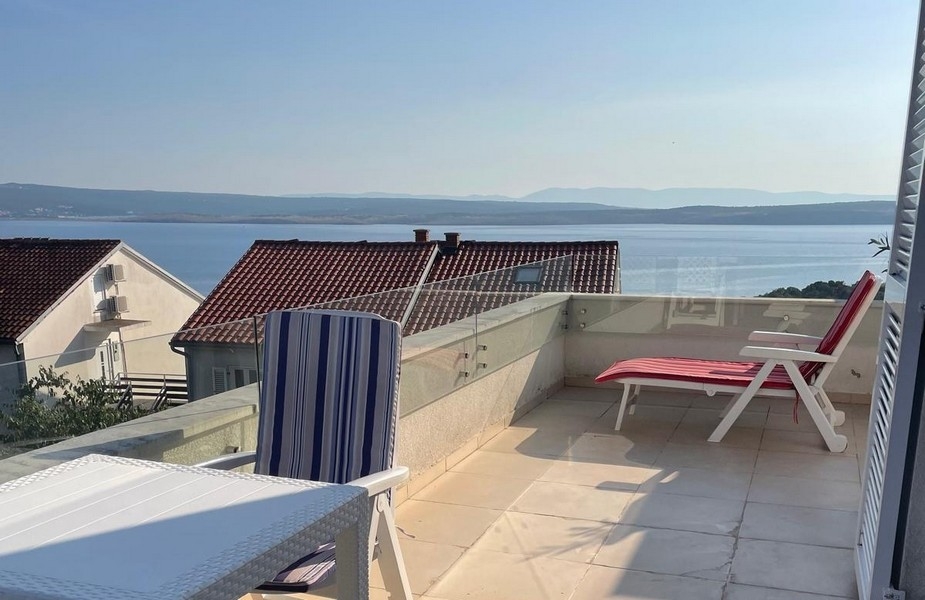 Ingatlan tengerre néző Horvátország.