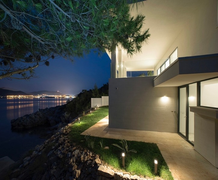 Városra és tengerre néző kilátás a H3680 ingatlanról