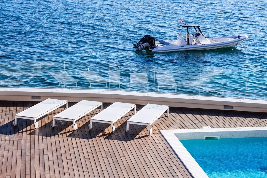 Vásároljon egy tengerparti villát Horvátországban.