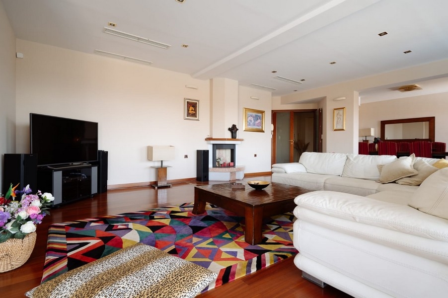 Nappali ülősarokkal