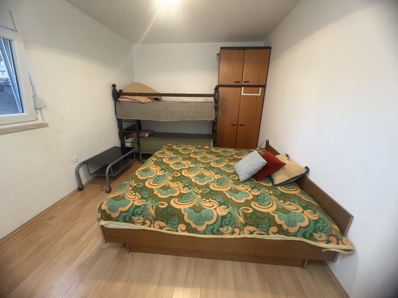 Hálószoba franciaággyal