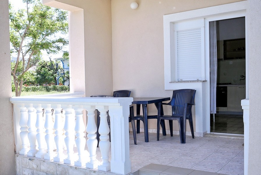 Horvátországi H3790 ingatlan bejárata - Panorama Scouting.