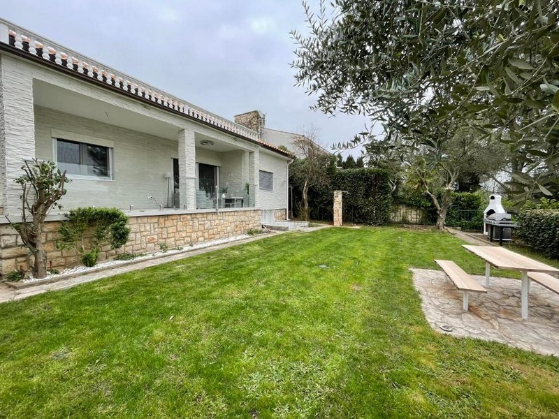 Tengerre néző kert