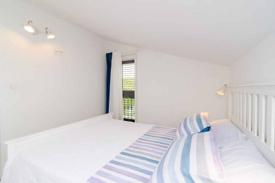 Erkélyes hálószoba