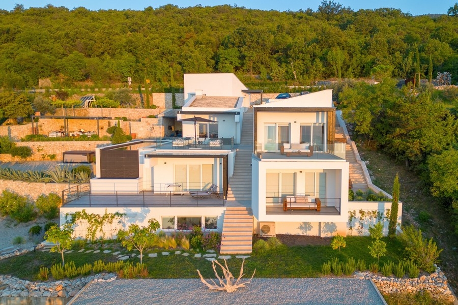 Vásároljon modern villát Abbázia közelében Horvátországban - H3892.