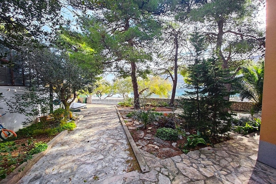 Mediterrán ingatlan az első sorban a tengerhez - Panorama Scouting H3923.