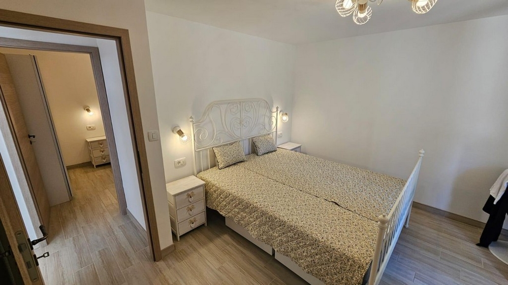 Hálószoba franciaággyal