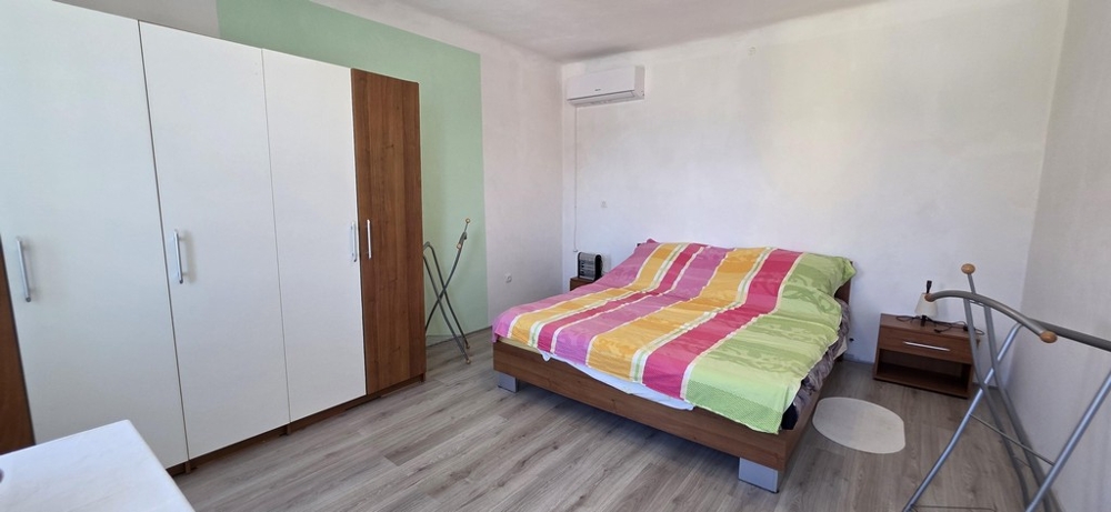 Hálószoba gardróbbal Horvátországban