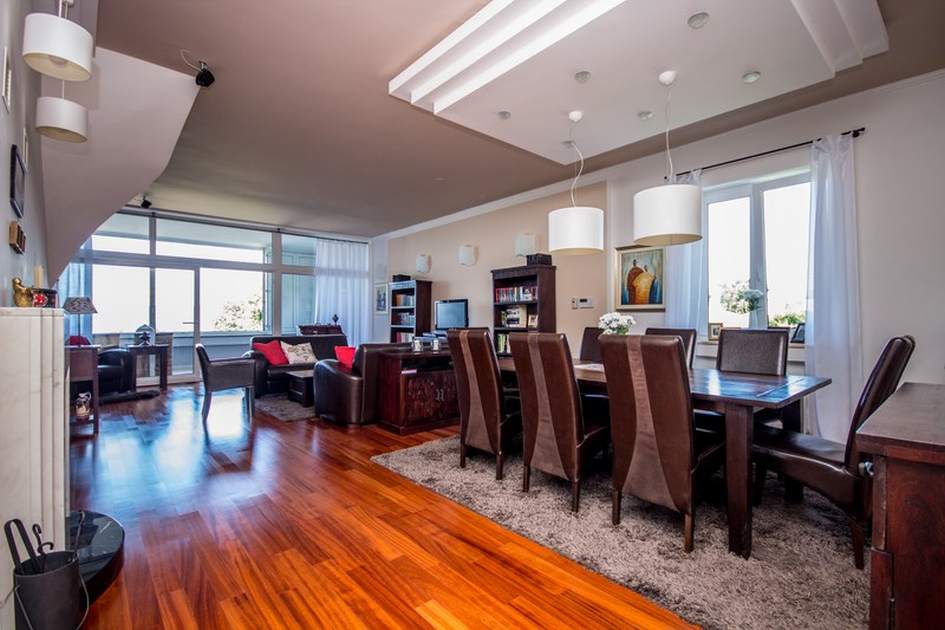 Modern berendezéssel, minőségi berendezéssel