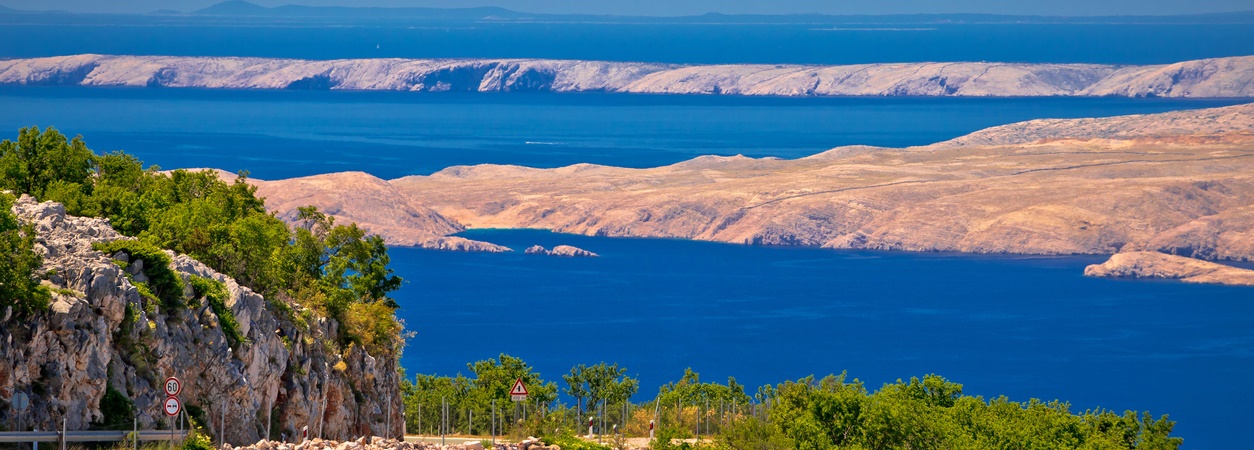 Ingatlanok Karlobag, Kvarner-öböl - Panorama Scouting.