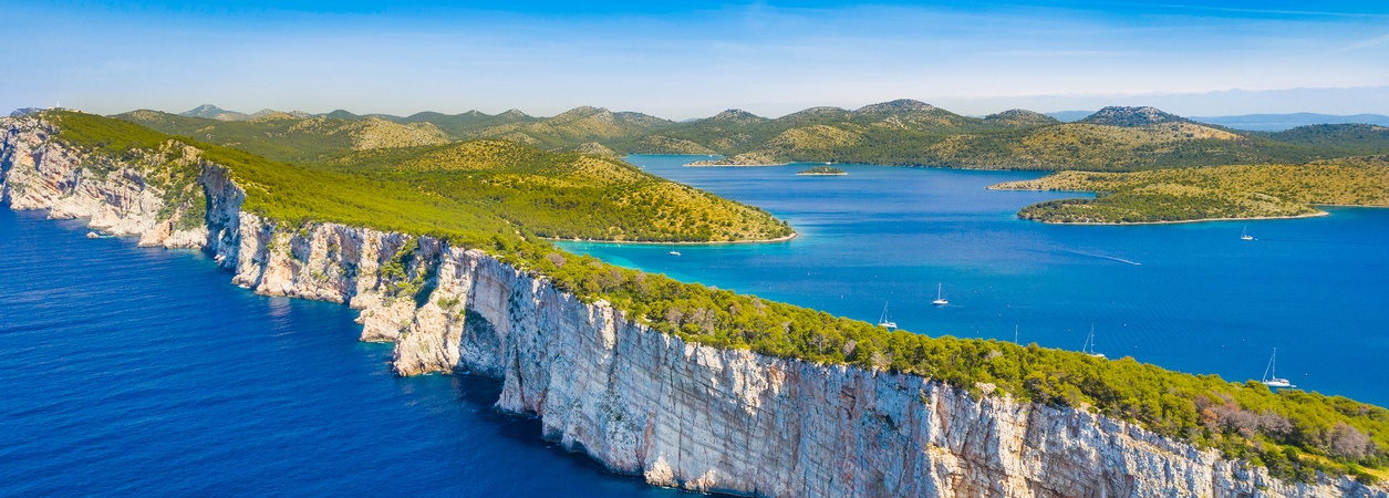 Ingatlanok Ugljan, Pasman és Dugi Otok szigetén
